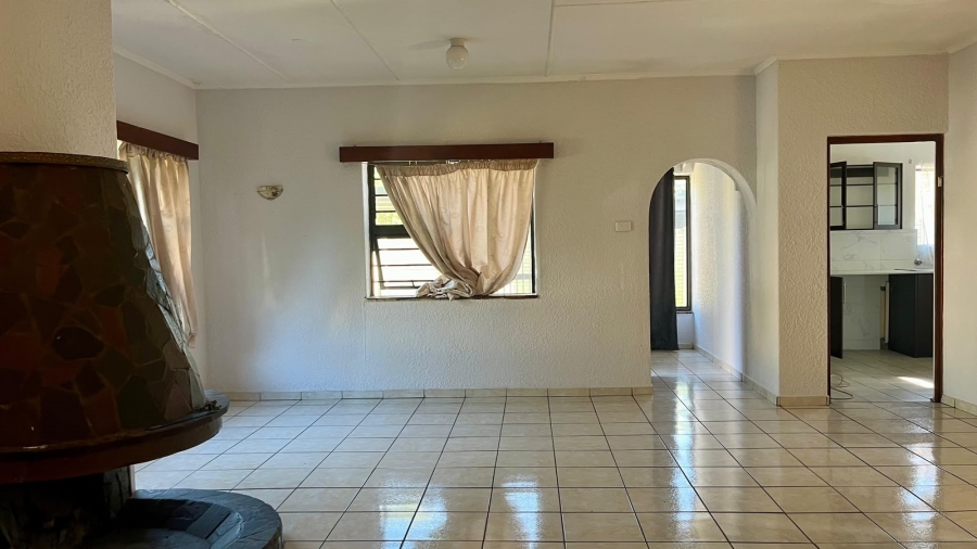 To Let 3 Bedroom Property for Rent in Pinelands Western Cape